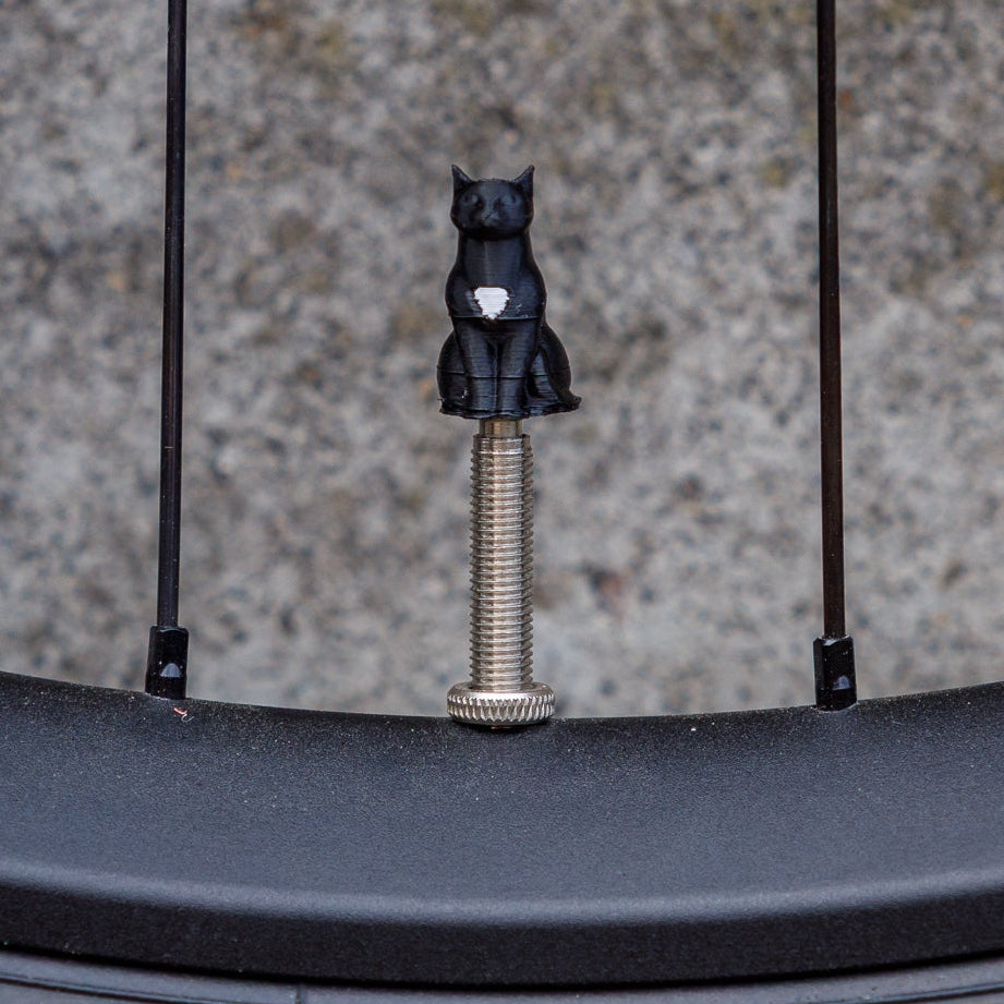 Katze | Capsterpiece Ventilkappe